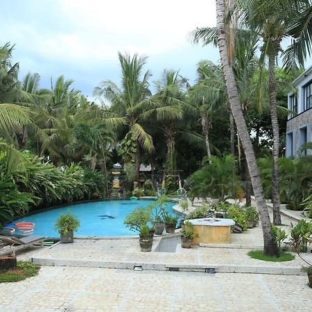 Hotel Reddoorz @ Padma Utara Legian Zewnętrze zdjęcie