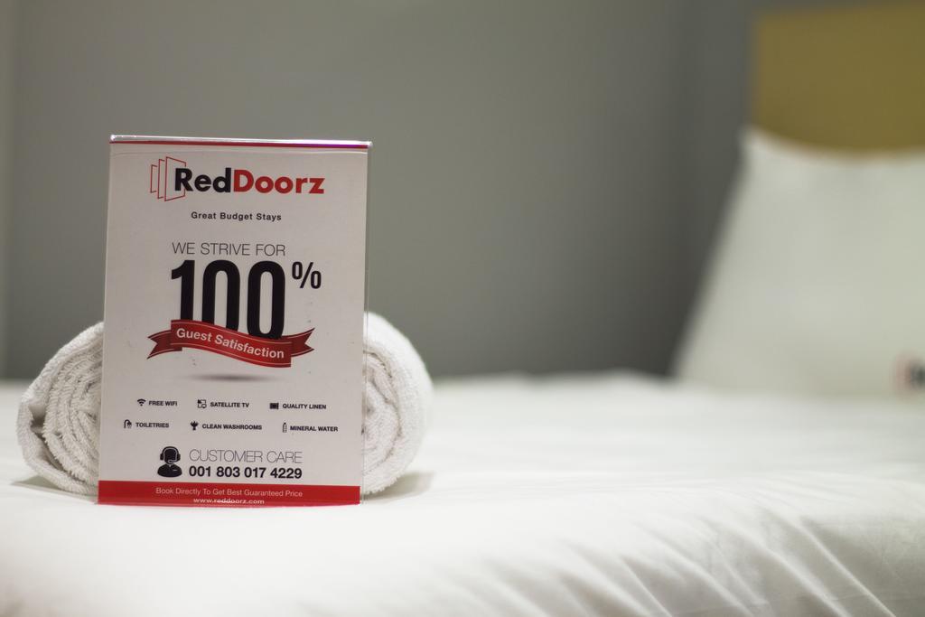 Hotel Reddoorz @ Padma Utara Legian Zewnętrze zdjęcie
